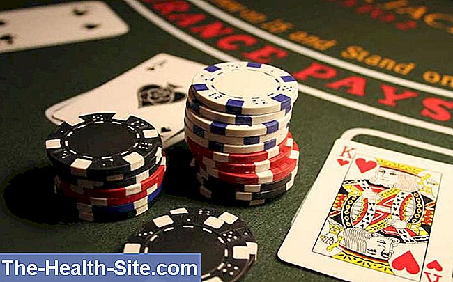 Azartinių lošimų priklausomybė - patologiniai azartiniai lošimai