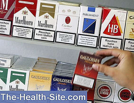 Psicosi: anche le sigarette normali aumentano il rischio